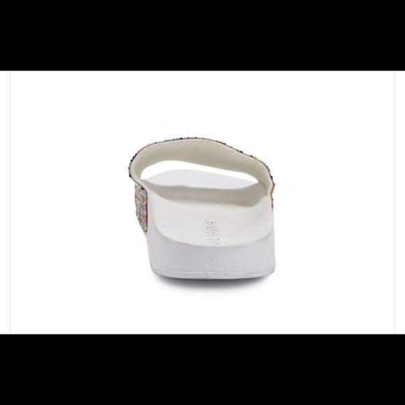 Women Beaded sandal - Picture 6 of 6